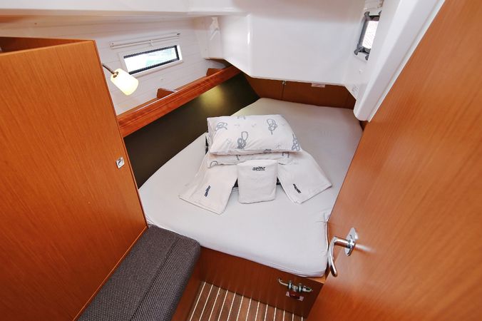 Bavaria Cruiser 37 | Oracle
