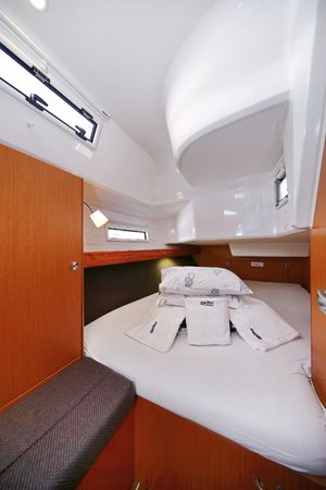 Bavaria Cruiser 37 | Oracle