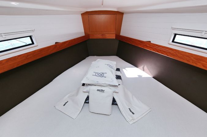 Bavaria Cruiser 37 | Oracle
