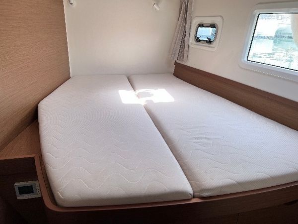 Lagoon 42 | Sea Hawk