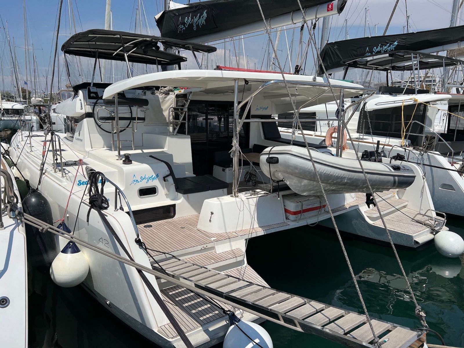 Lagoon 42 | Sea Hawk