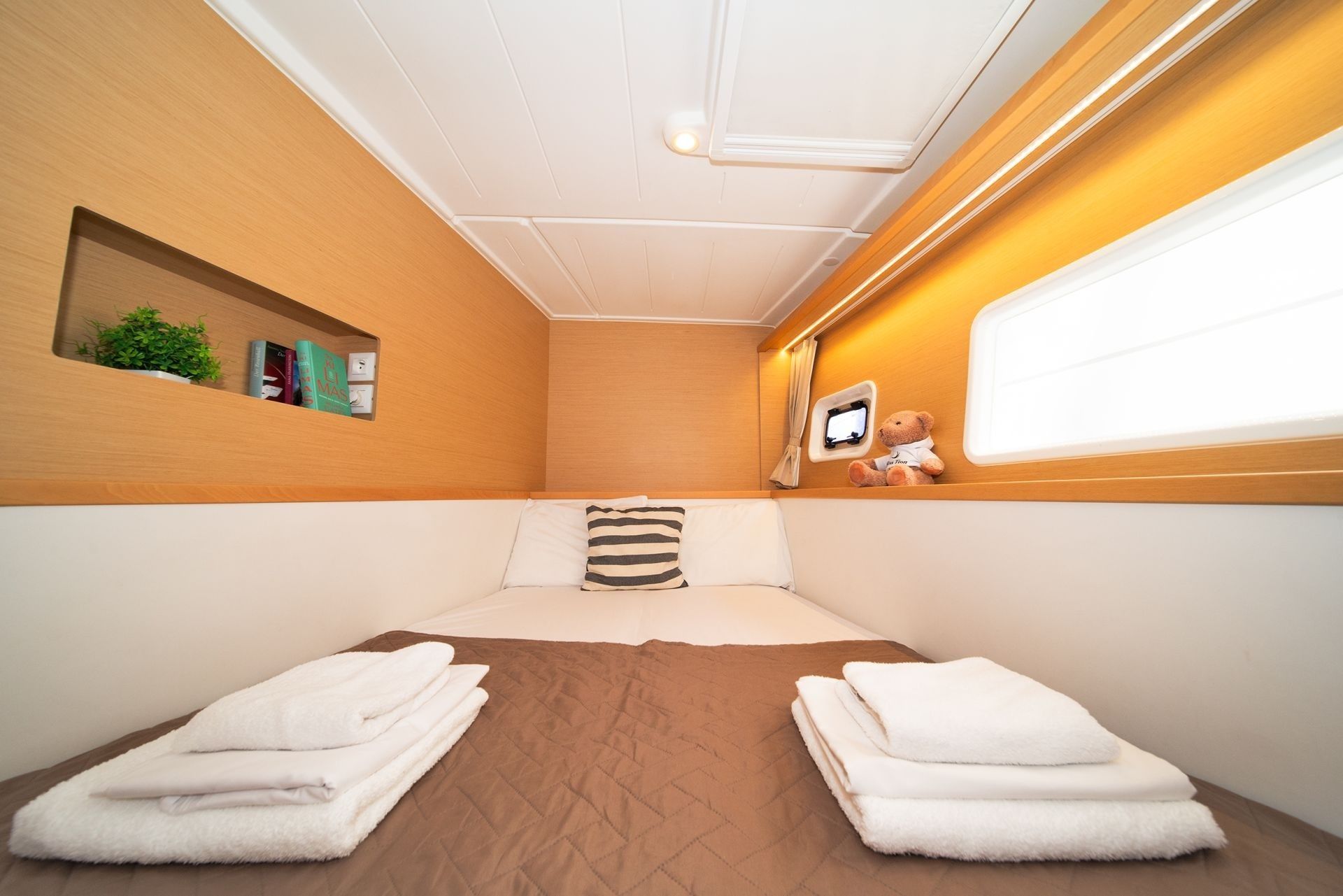 Lagoon 400 S2 | Callisto