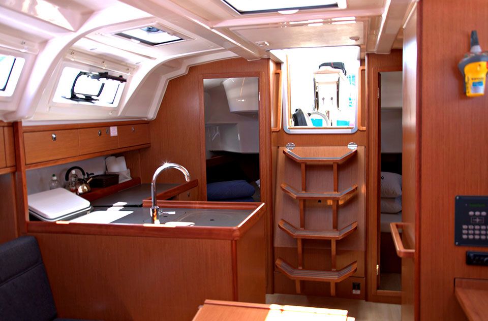 Bavaria Cruiser 37 | Anemos