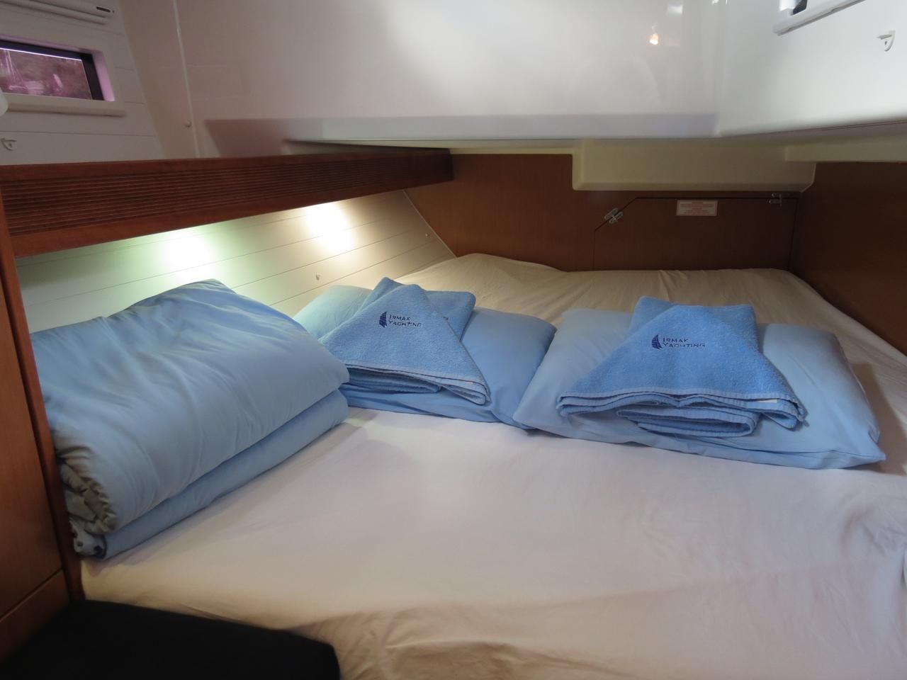 Bavaria Cruiser 40 | Almina