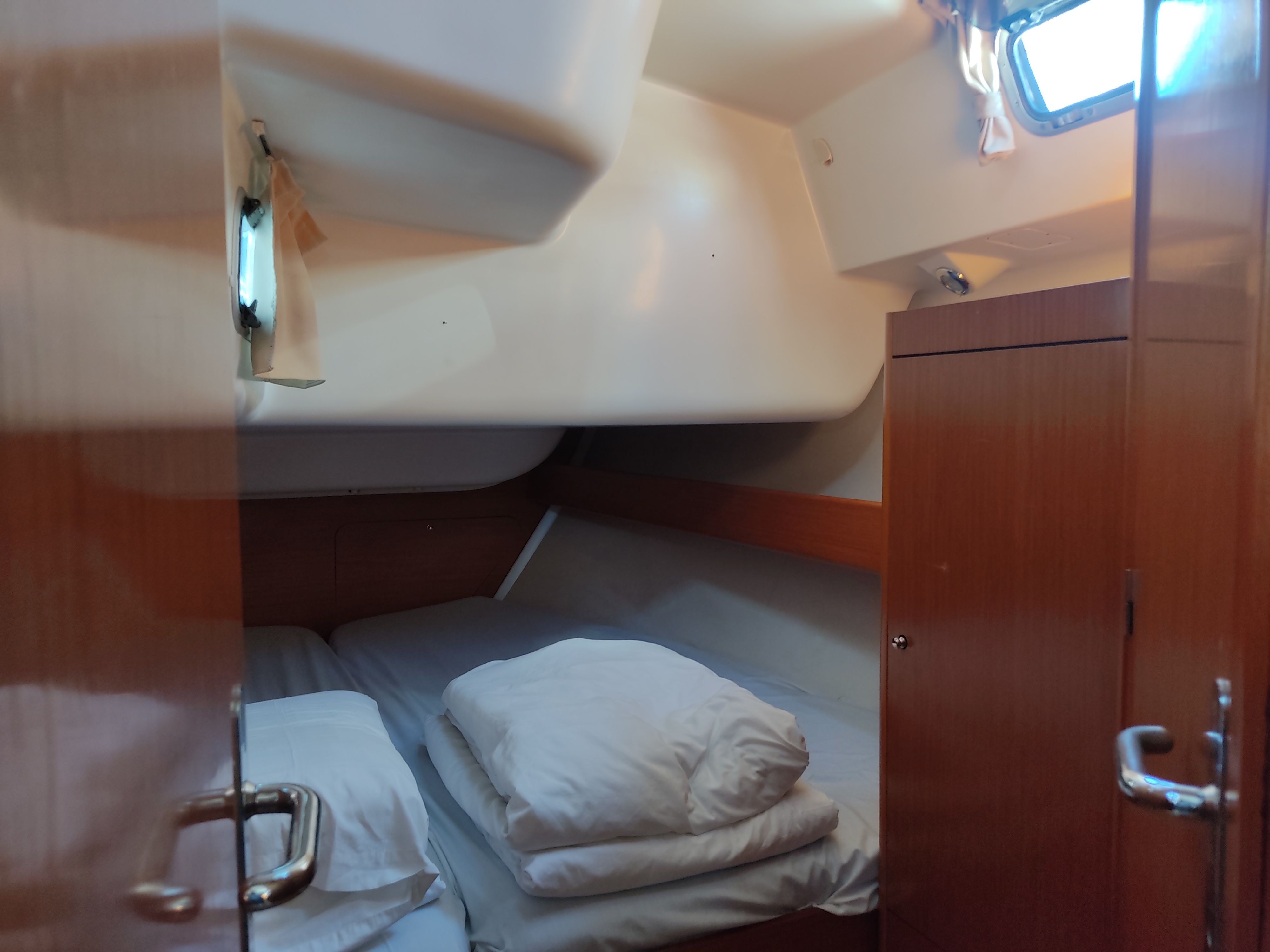 Beneteau Cyclades 43.4 | Latitud 4