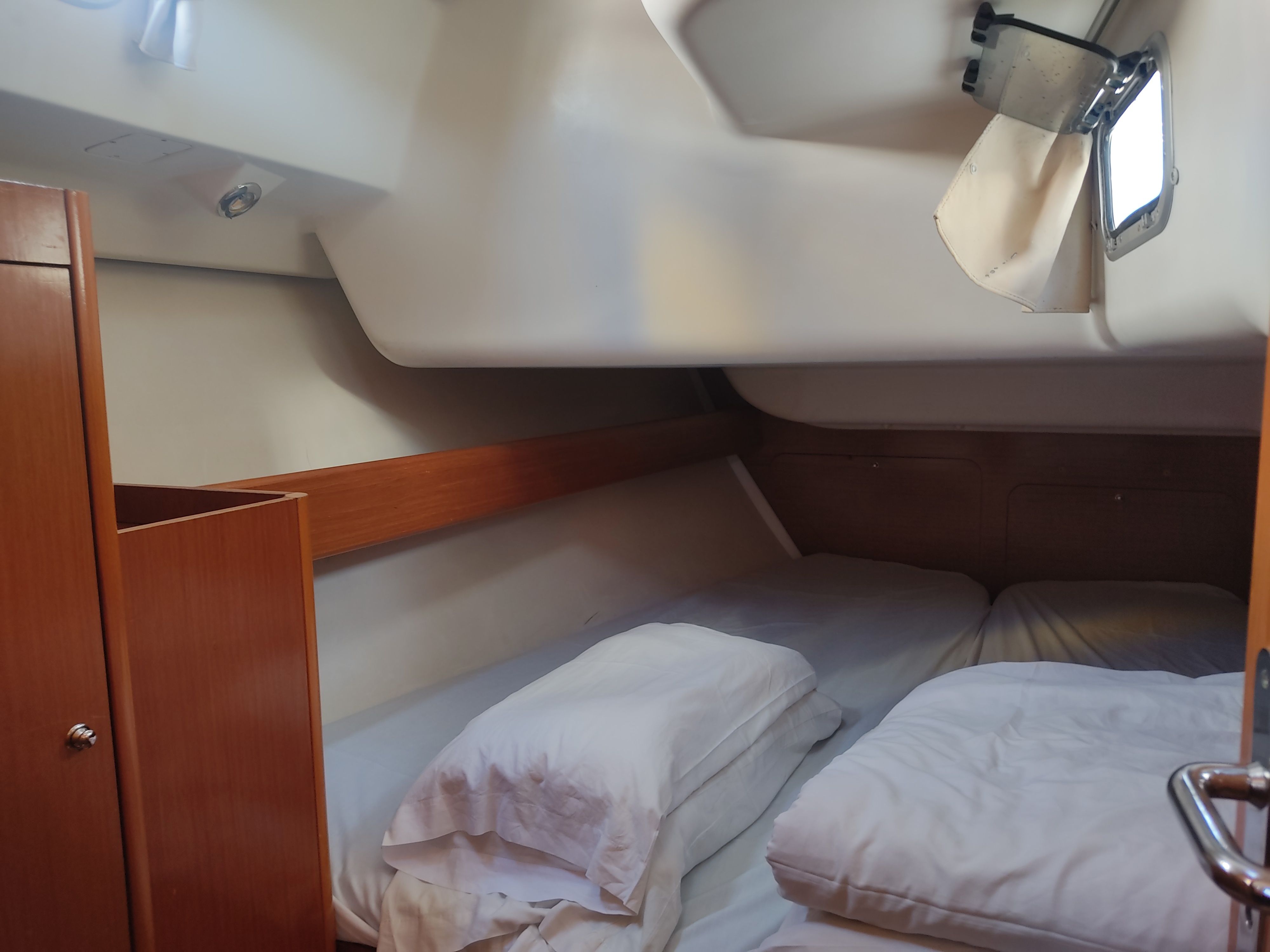 Beneteau Cyclades 43.4 | Latitud 4