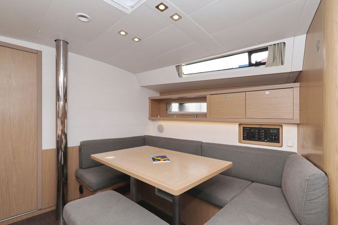 Beneteau Oceanis 45 | Barbarella