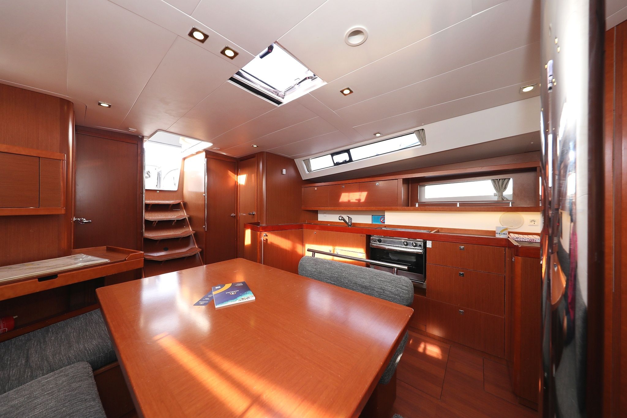 Beneteau Oceanis 45 | Zephyra