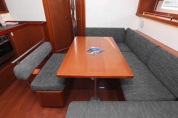 Beneteau Oceanis 45 | Zephyra
