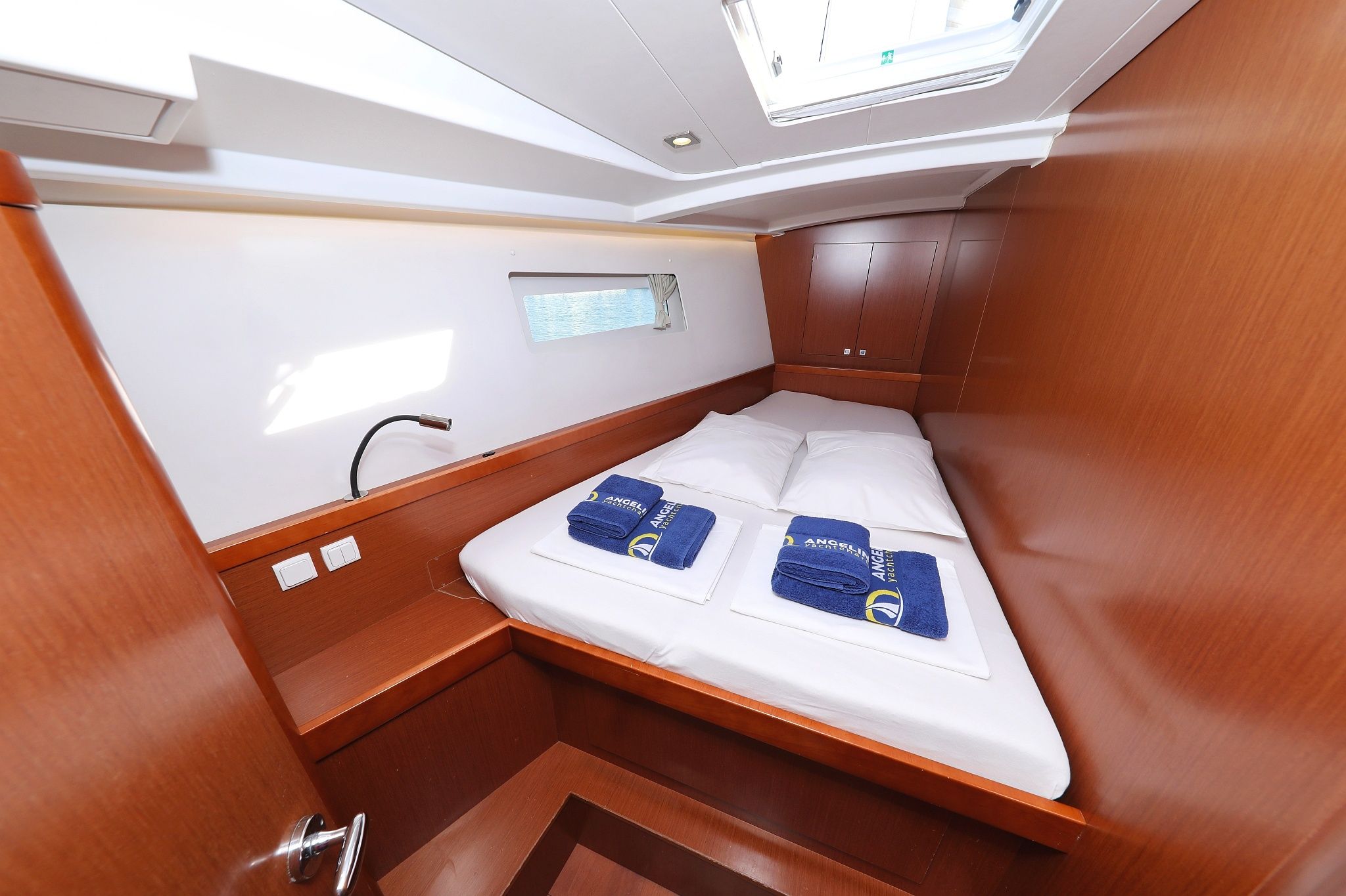 Beneteau Oceanis 45 | Zephyra