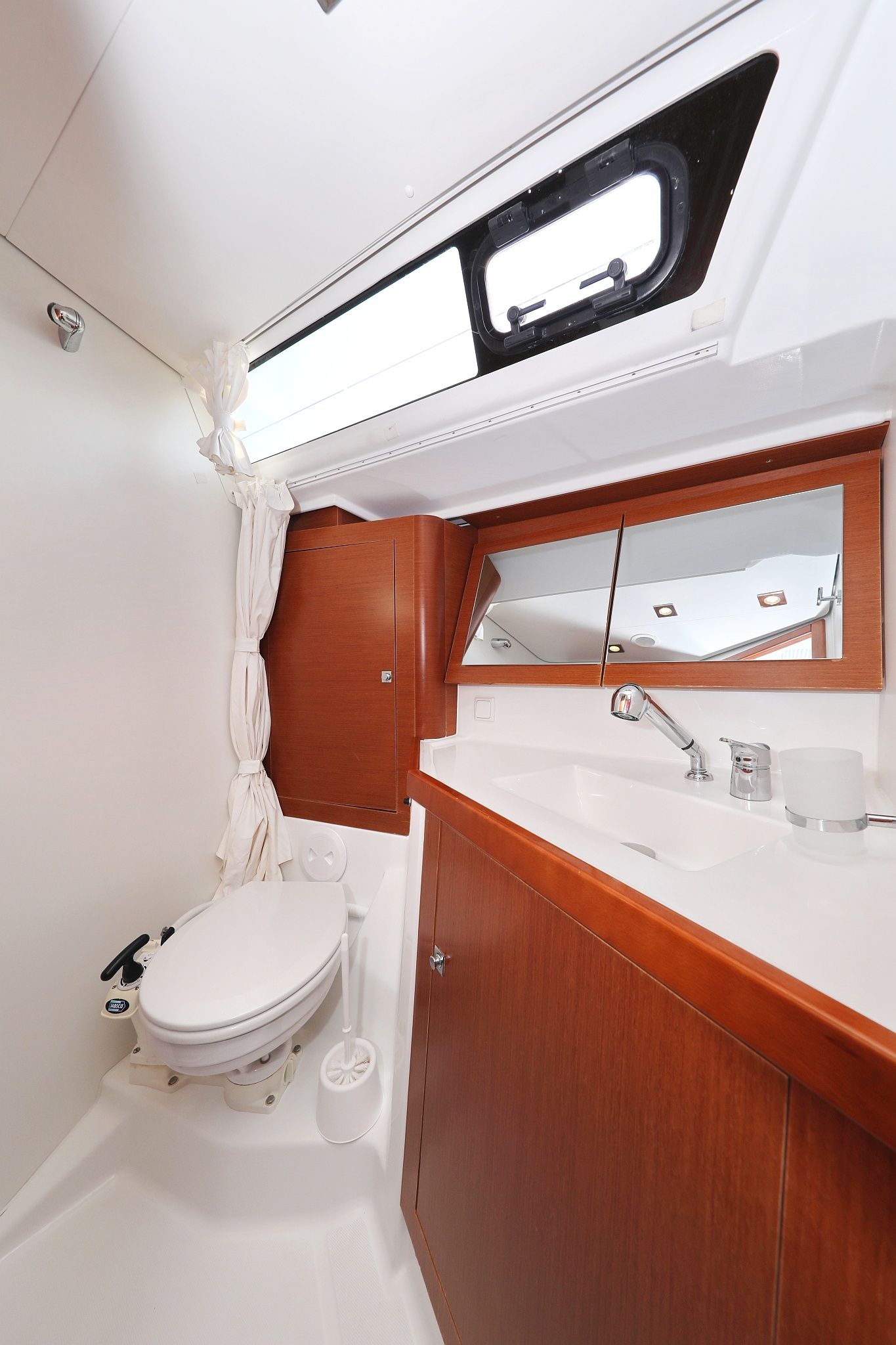 Beneteau Oceanis 45 | Zephyra