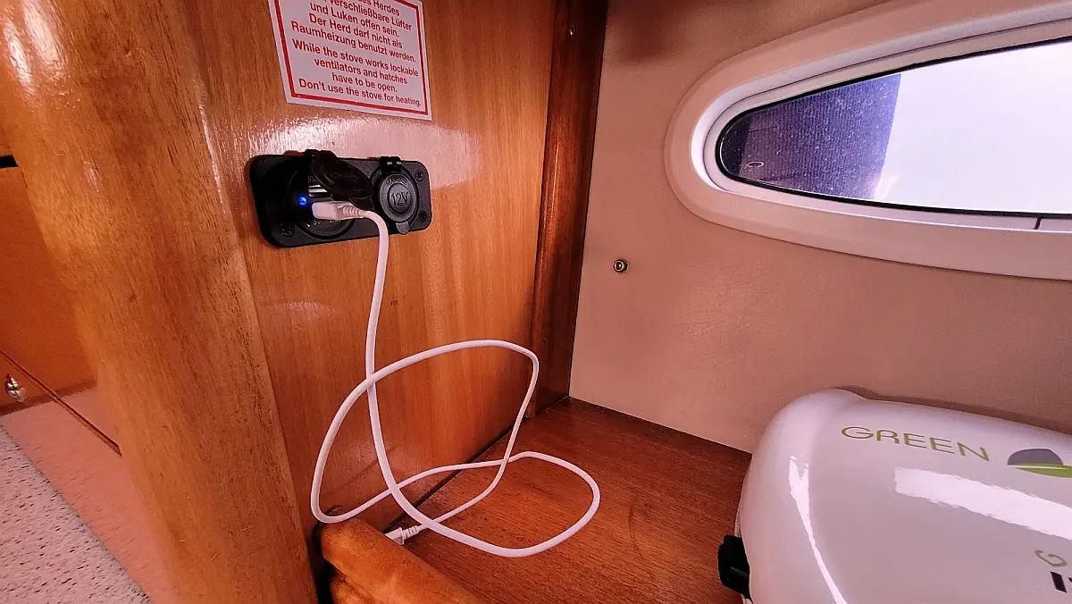 Bavaria Cruiser 40 | Black Pearl