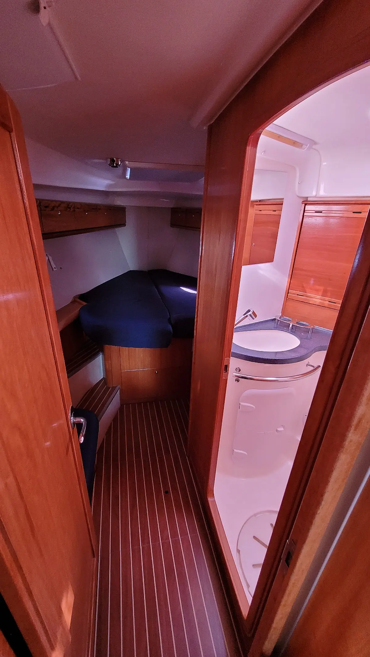 Bavaria Cruiser 40 | Black Pearl