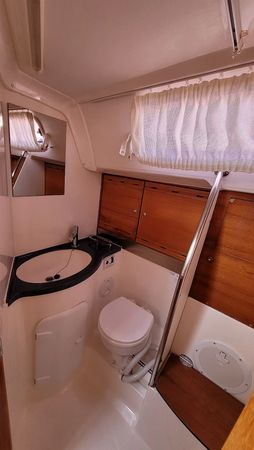 Bavaria Cruiser 40 | Black Pearl