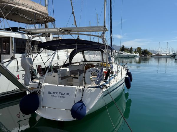 Bavaria Cruiser 40 | Black Pearl