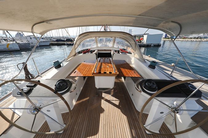 Bavaria Cruiser 56 | Star Romeo