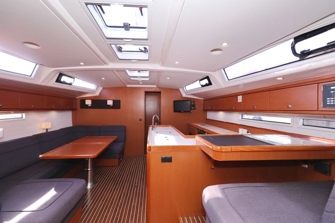 Bavaria Cruiser 56 | Star Romeo