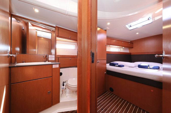 Bavaria Cruiser 56 | Star Romeo