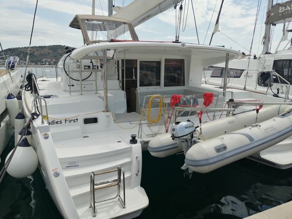 Lagoon 400 S2 | Ladies First