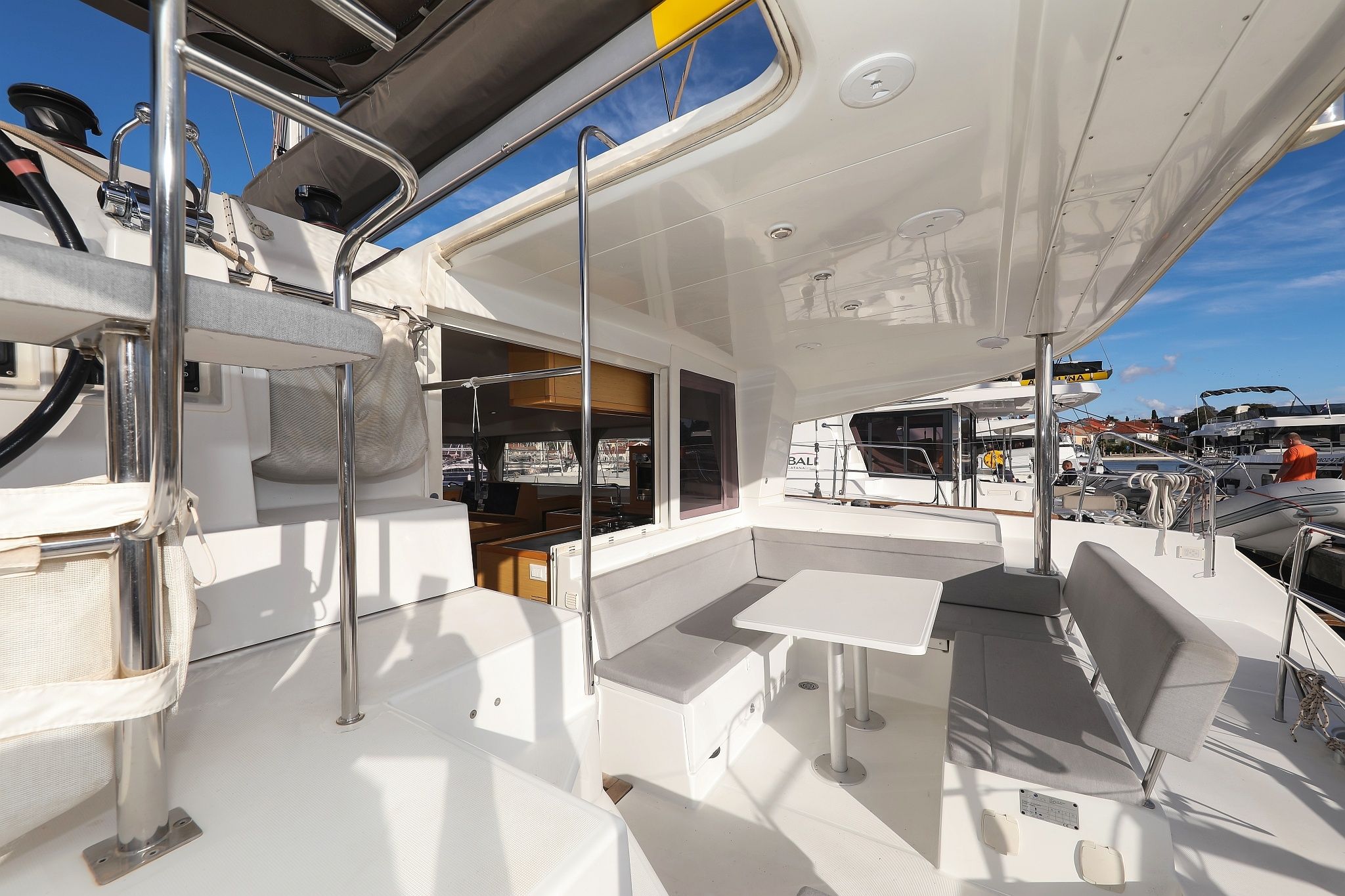 Lagoon 400 S2 | First Choice