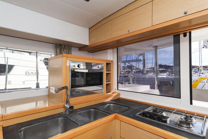 Lagoon 400 S2 | First Choice