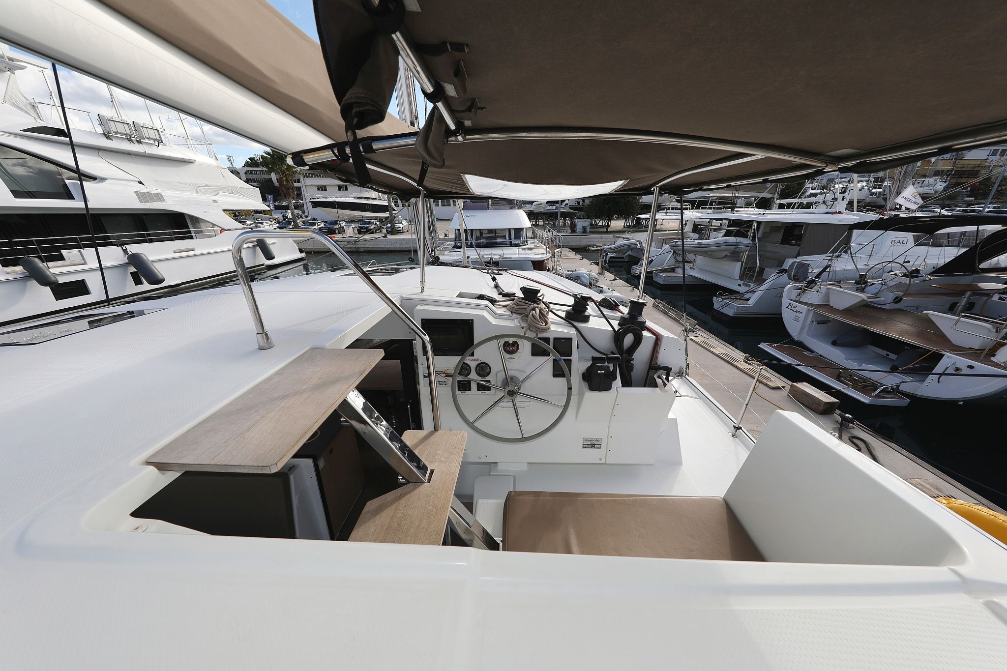 Fountaine Pajot Lucia 40 | Why Not