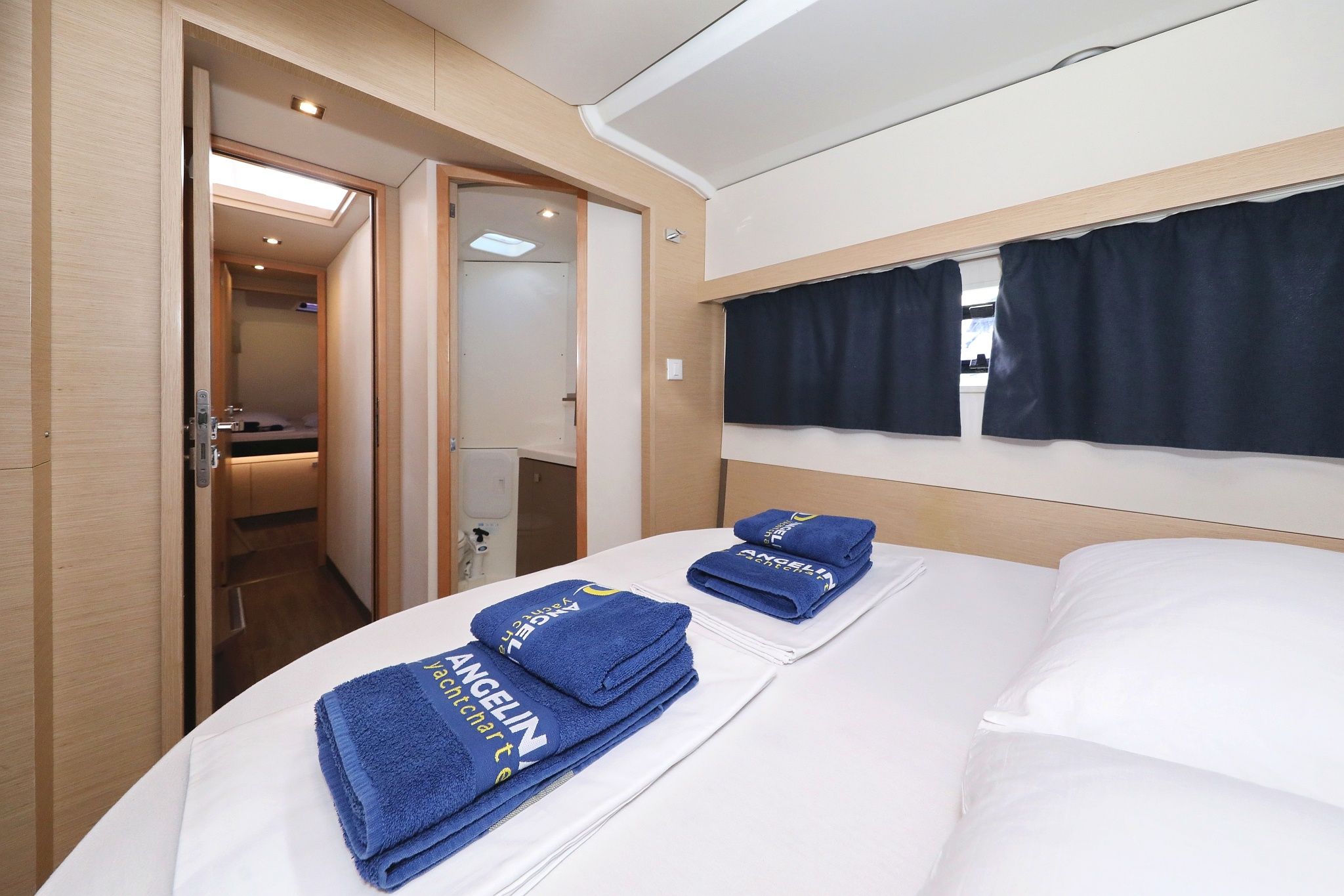 Fountaine Pajot Lucia 40 | Why Not