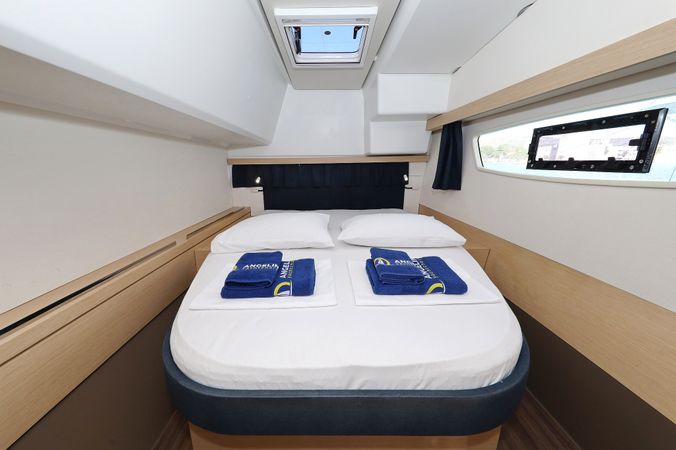 Fountaine Pajot Lucia 40 | Why Not