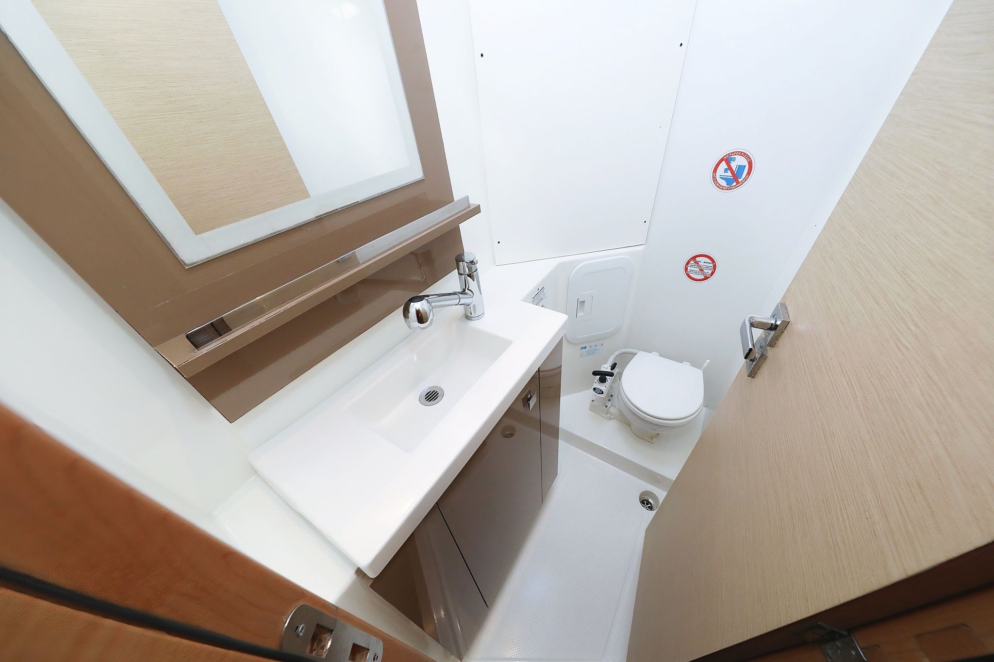 Fountaine Pajot Lucia 40 | Why Not