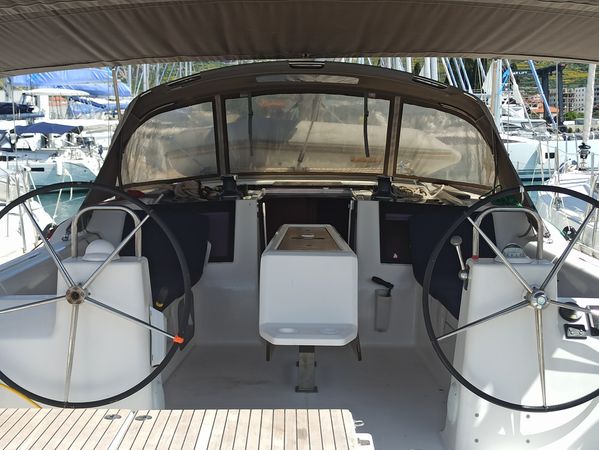 Dufour 460 GL | Hobbes