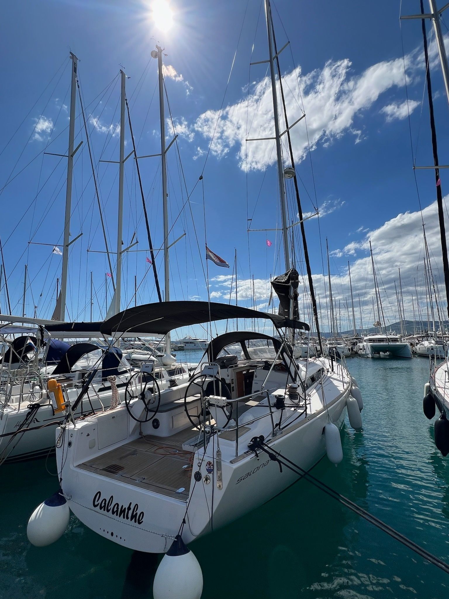 Salona 44 | Calanthe