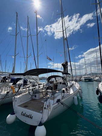 Salona 44 | Calanthe