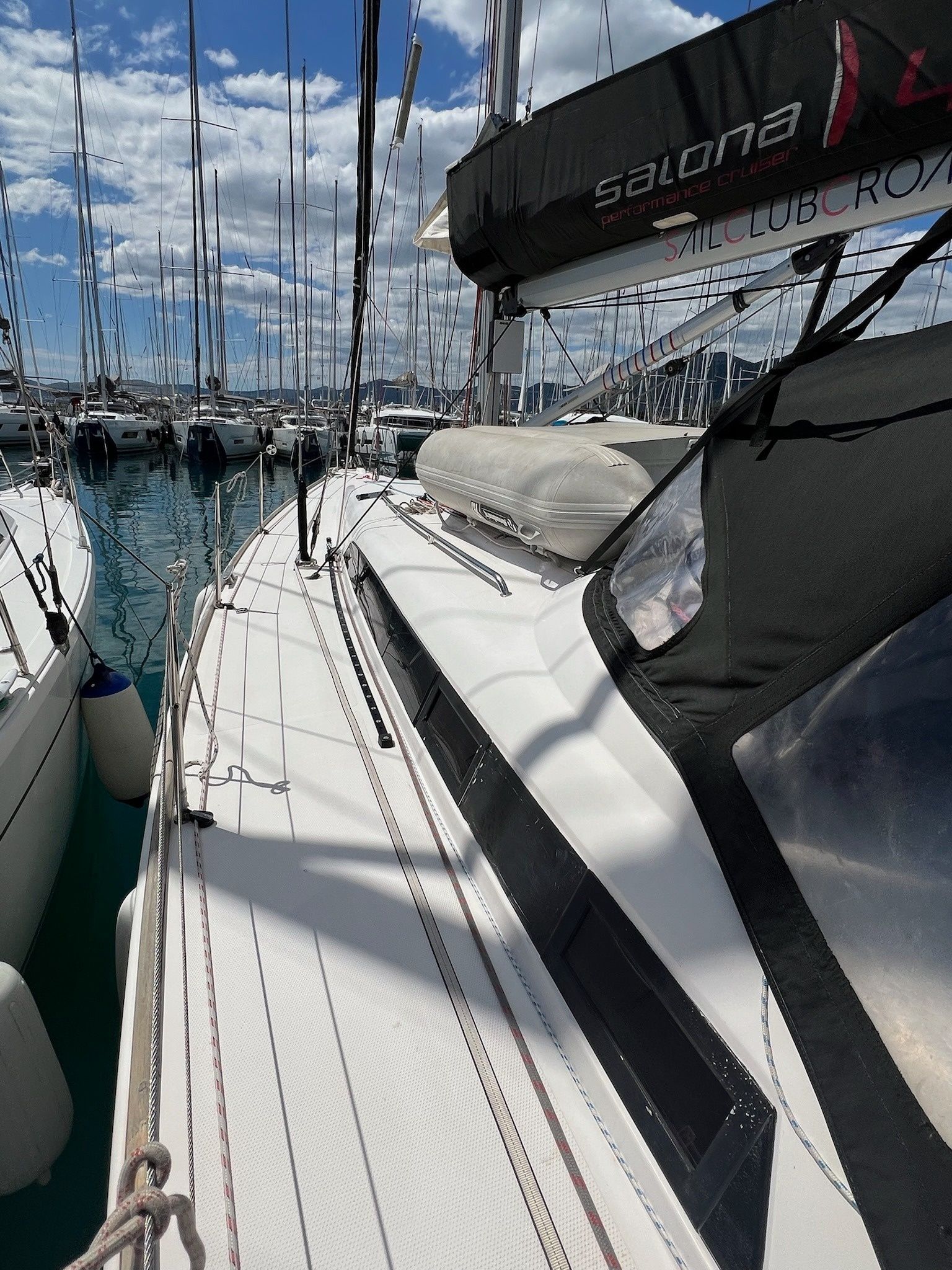 Salona 44 | Calanthe