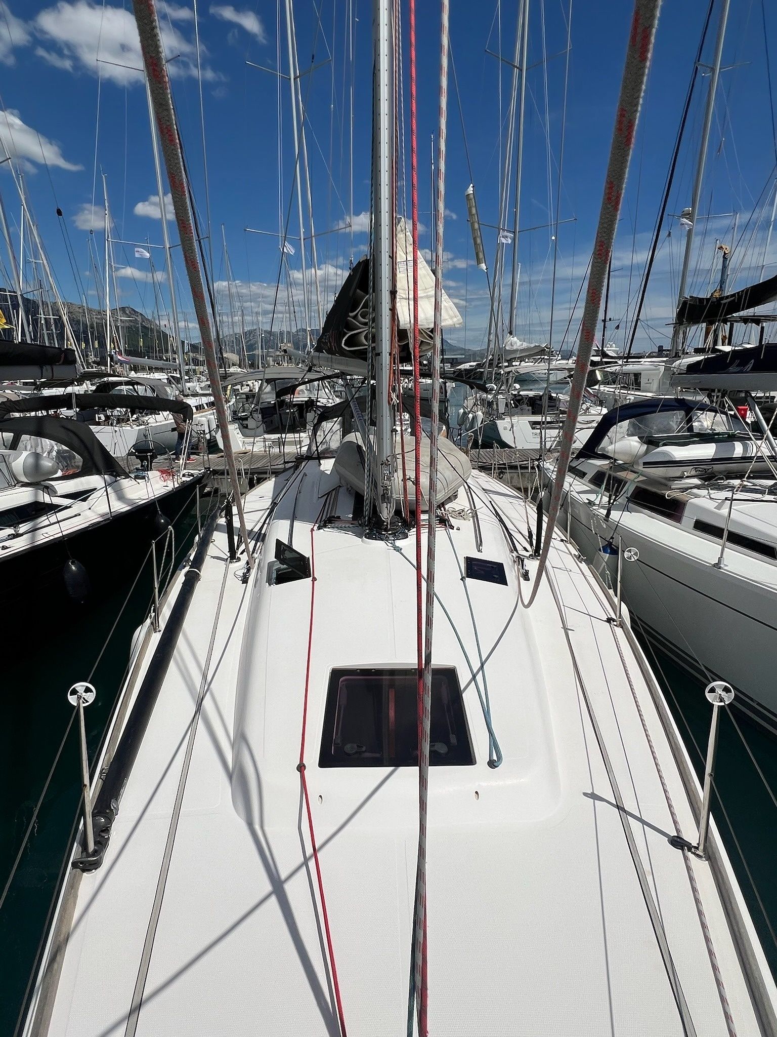 Salona 44 | Calanthe
