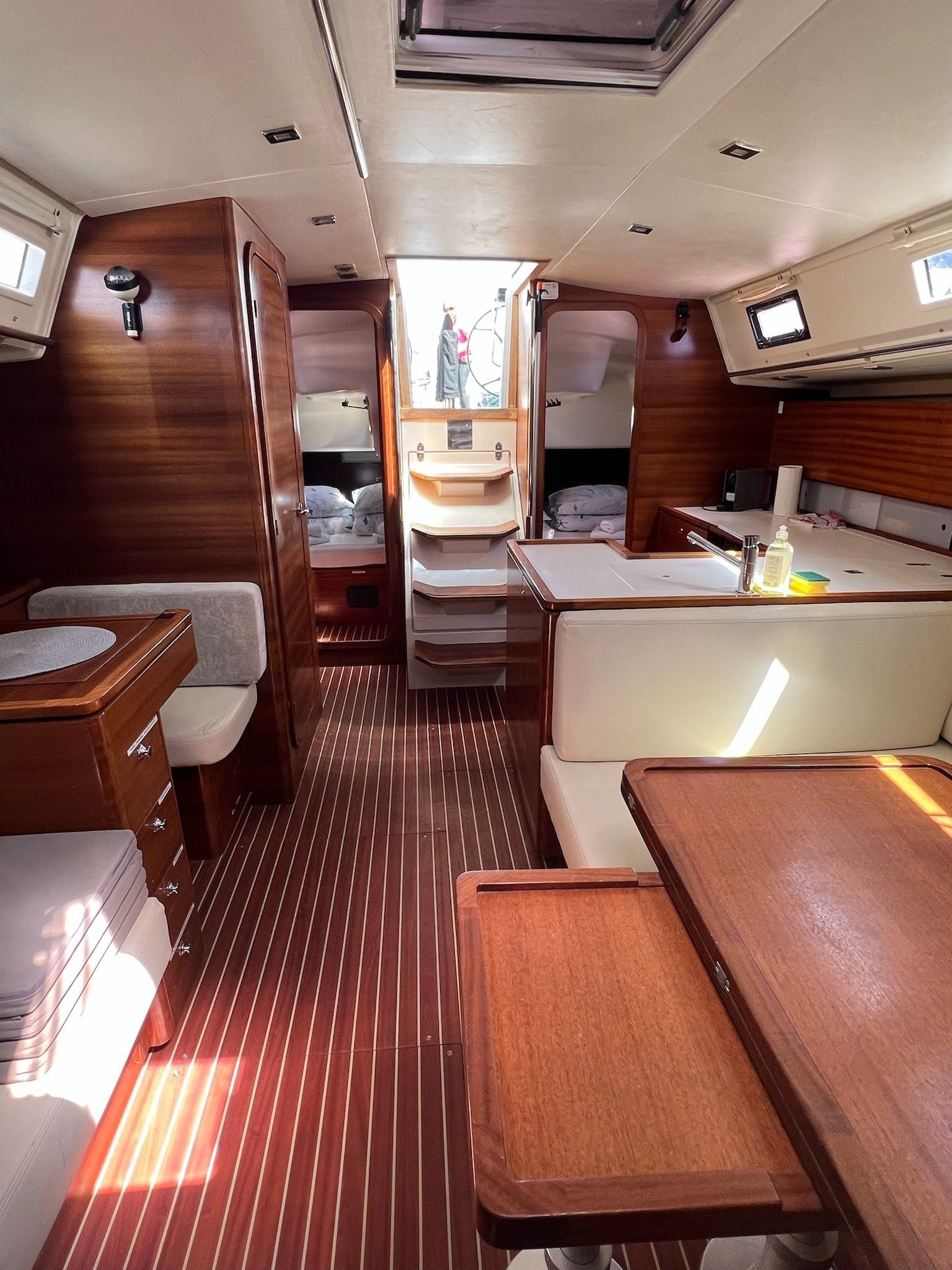 Salona 44 | Calanthe