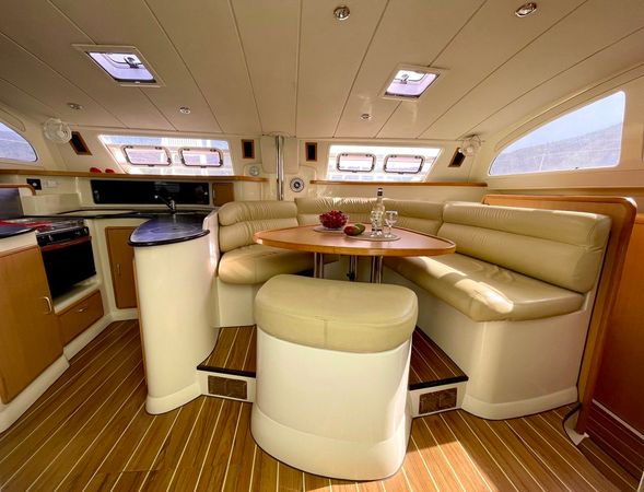 Leopard 4300 | Emocean