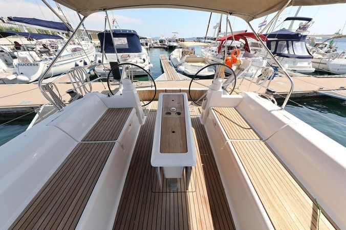 Dufour 450 | Oscar Time