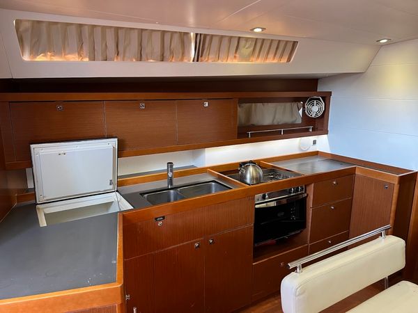 Beneteau Oceanis 45 | Beautiful Love