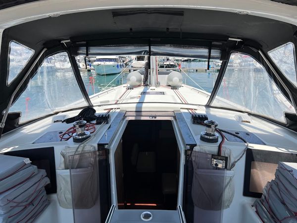 Beneteau Oceanis 45 | Beautiful Love