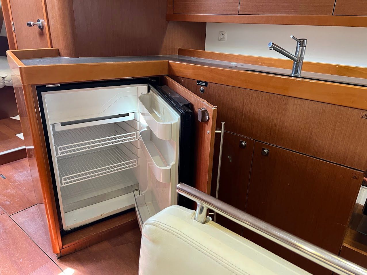 Beneteau Oceanis 45 | Beautiful Love