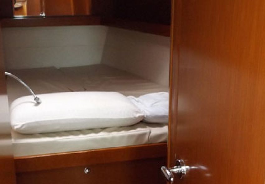 Beneteau Oceanis 50 | In Compliance