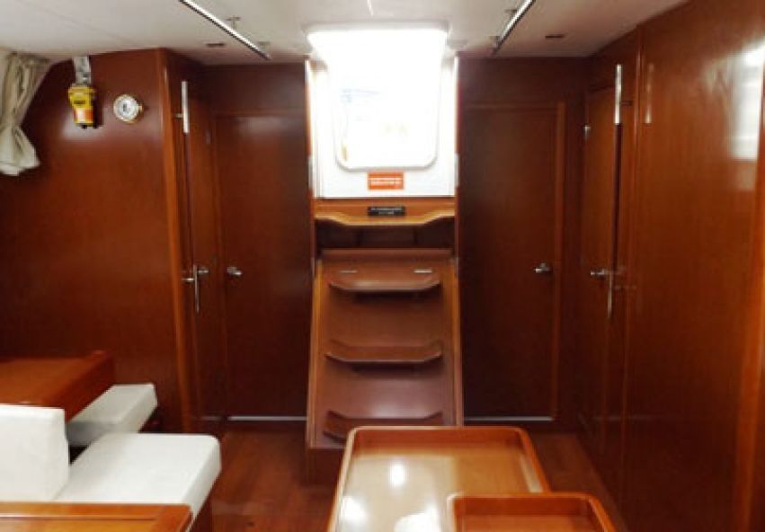 Beneteau Oceanis 50 | In Compliance