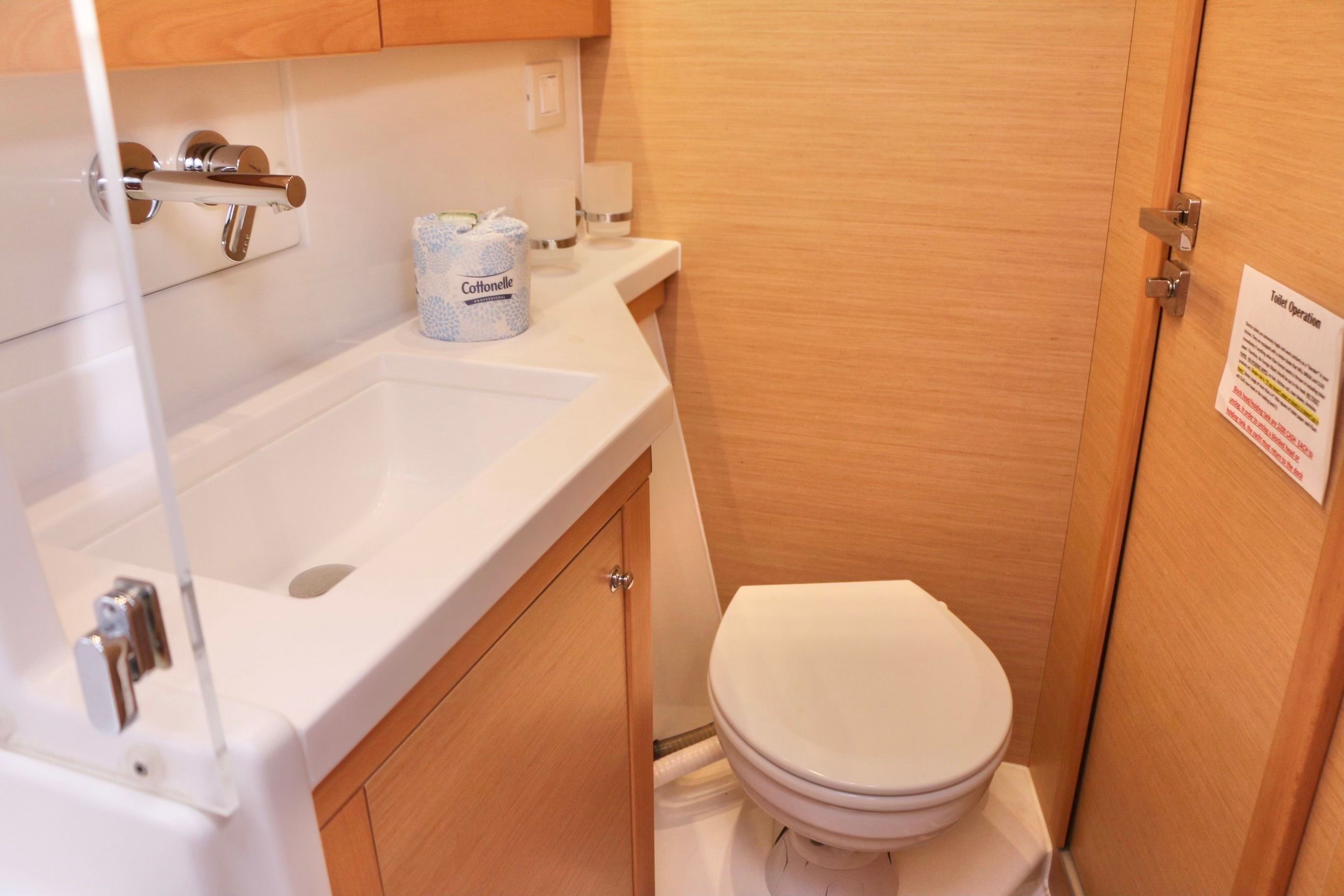 Lagoon 450 F | Peace Out