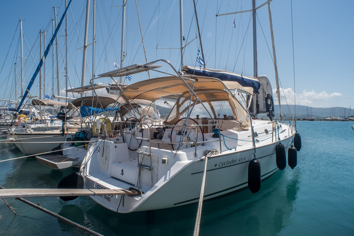 Beneteau Cyclades 43.4 | George's