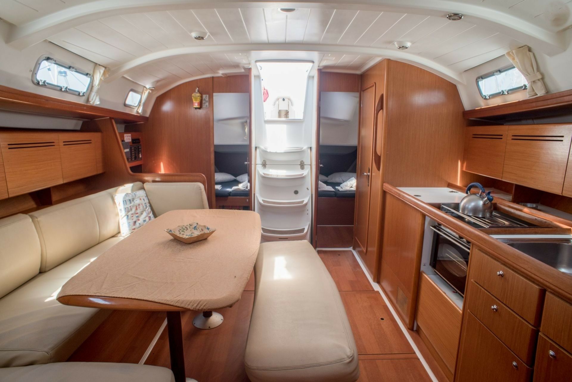 Beneteau Cyclades 43.4 | George's