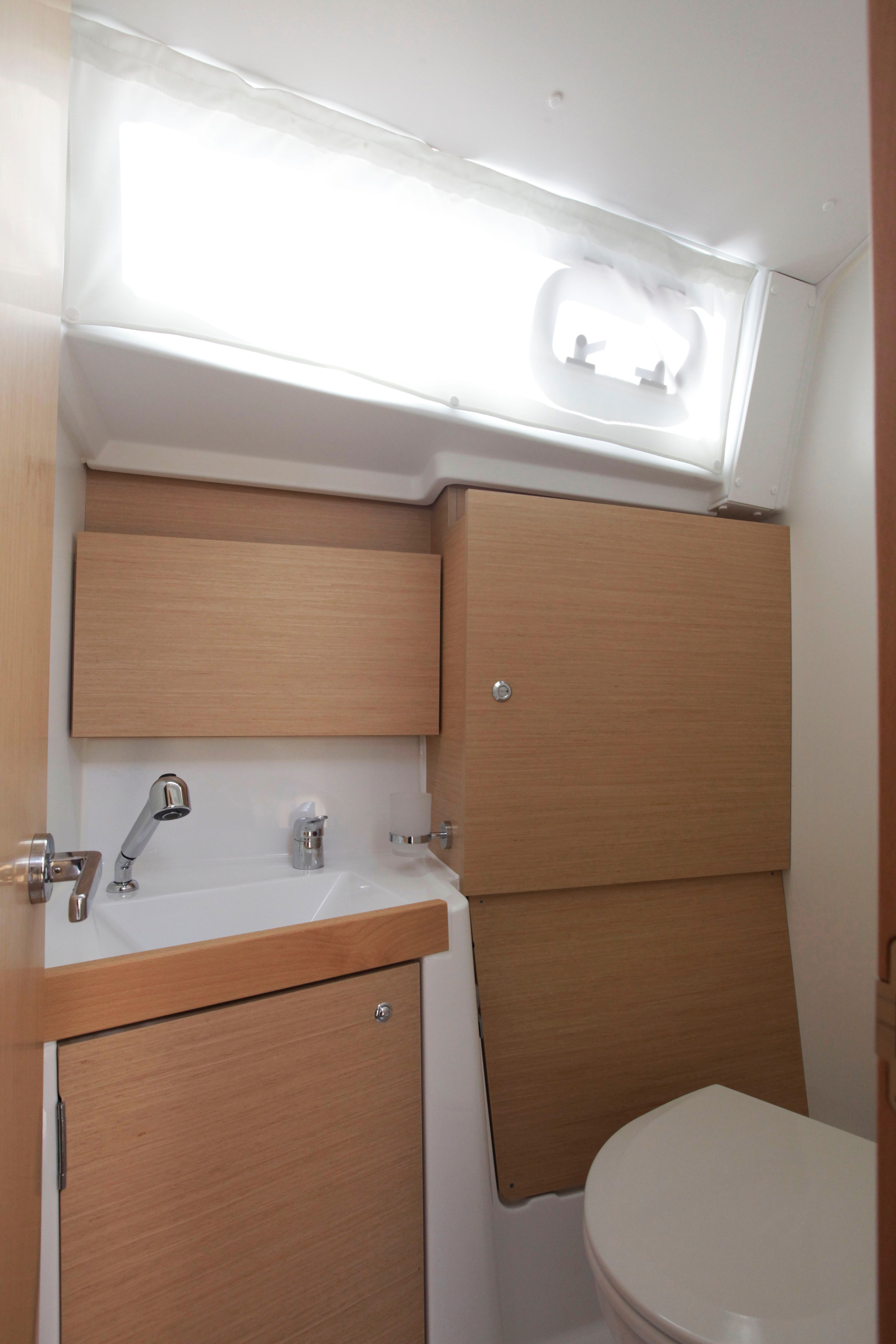 Beneteau Oceanis 38.1 | Missy