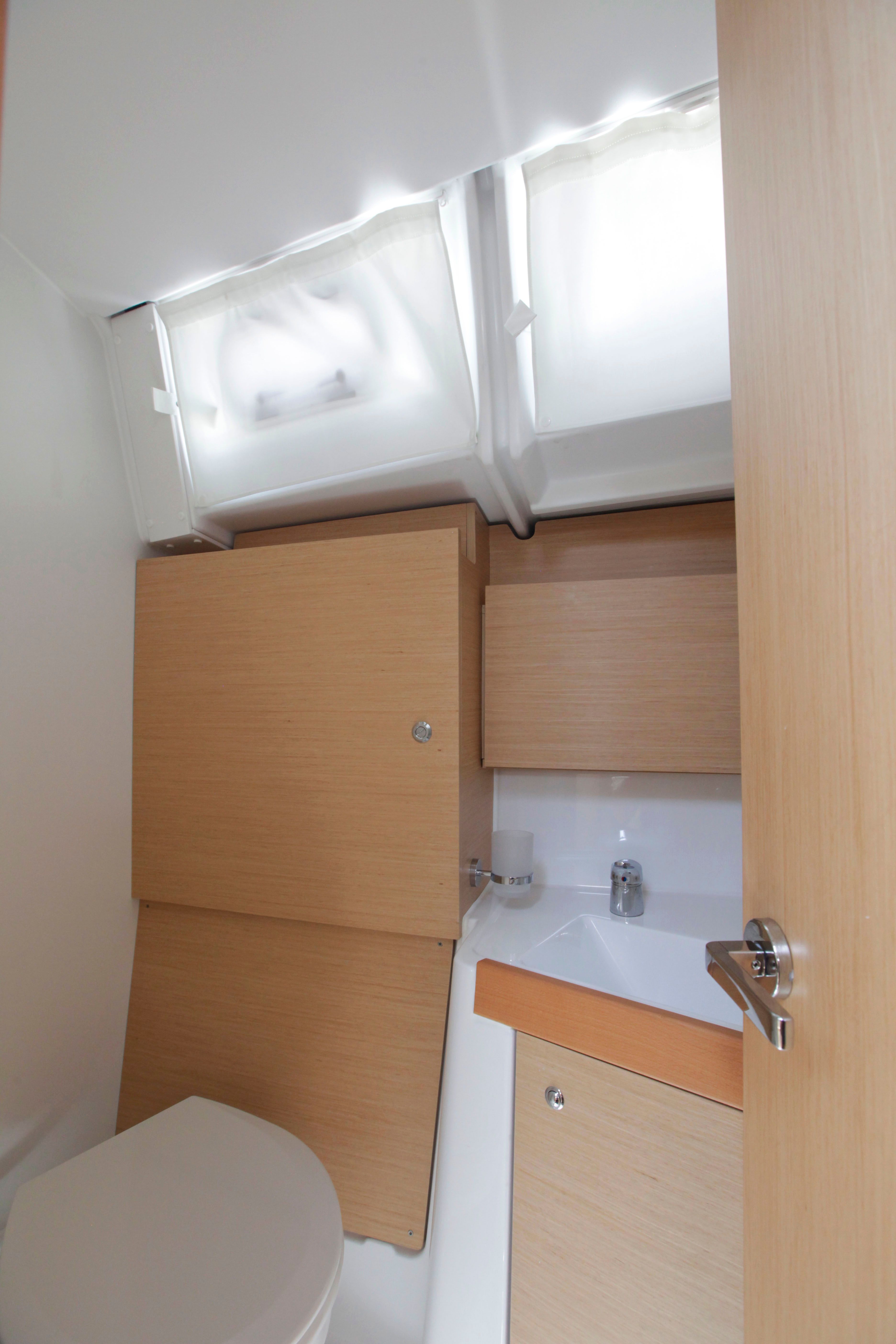 Beneteau Oceanis 38.1 | Missy