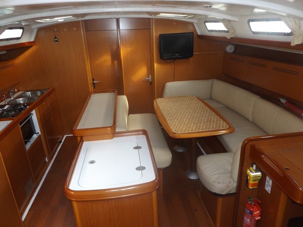 Beneteau Cyclades 50 | Moonbreeze