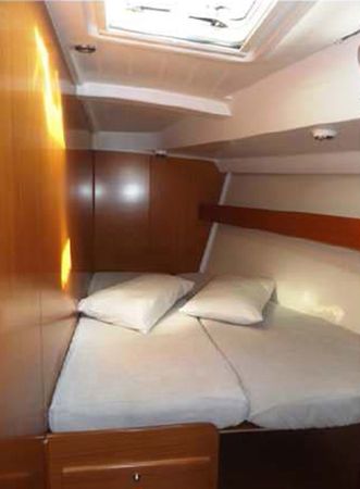 Beneteau Cyclades 50 | Moonbreeze