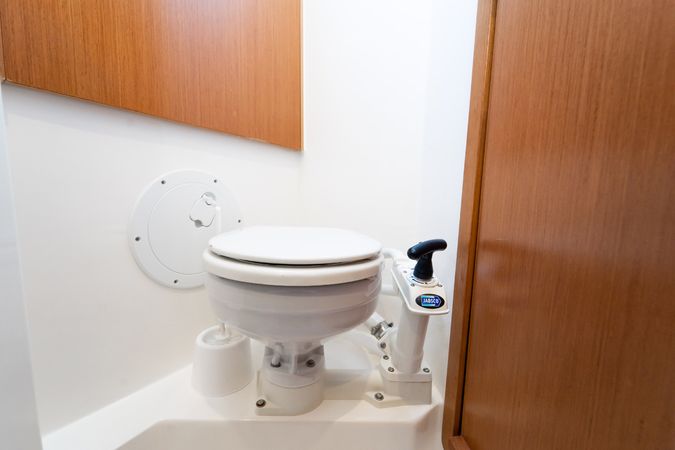 Bavaria Cruiser 46 | White Star